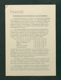 Dienstanweisungen für Postenaufseher, Portiere, die Telephonzentrale, Oberaufseher, Nachtportiere und Nachtaufseher, für den Wochendienst der Beamten und der Verwaltungskanzlei