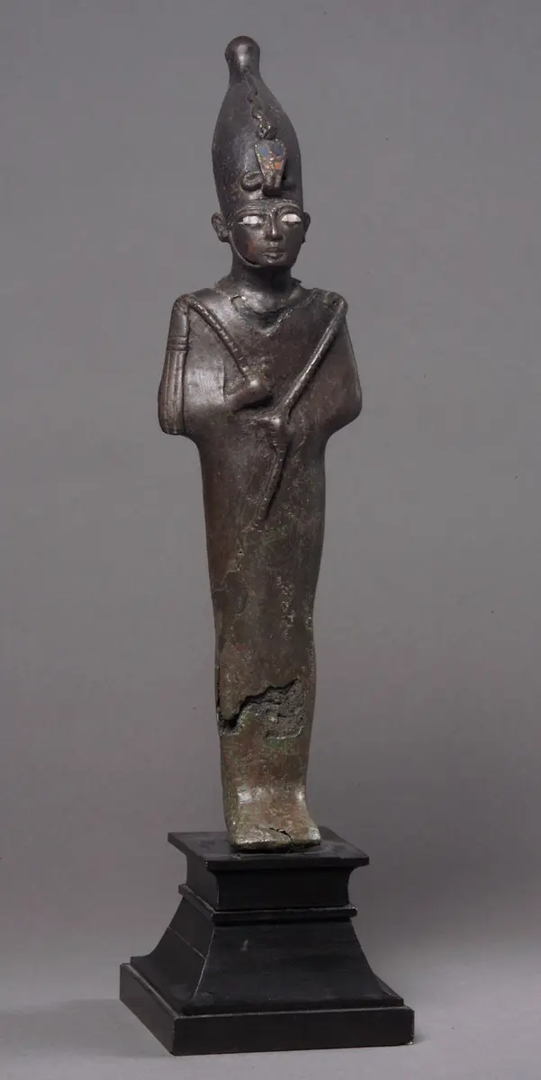 Gott Osiris, stehend