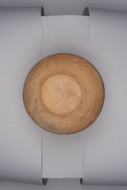 Kreis- und Banddekor