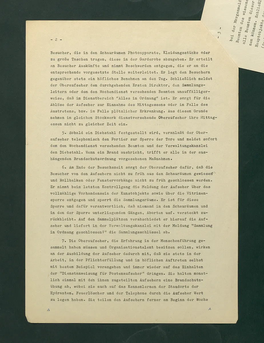 Dienstanweisungen für Postenaufseher, Portiere, die Telephonzentrale, Oberaufseher, Nachtportiere und Nachtaufseher, für den Wochendienst der Beamten und der Verwaltungskanzlei