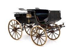 Gummibereiftes Leib-Kutschier-Phaeton