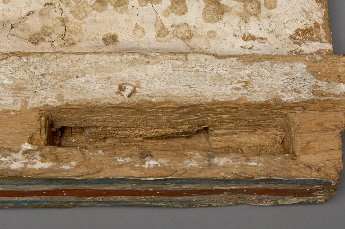 Schmalwand des Haussarges der Pai-es-tjau-em-aui-anu