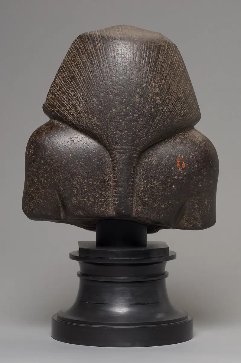 Oberteil einer Statue des Königs Amenemhet III.
