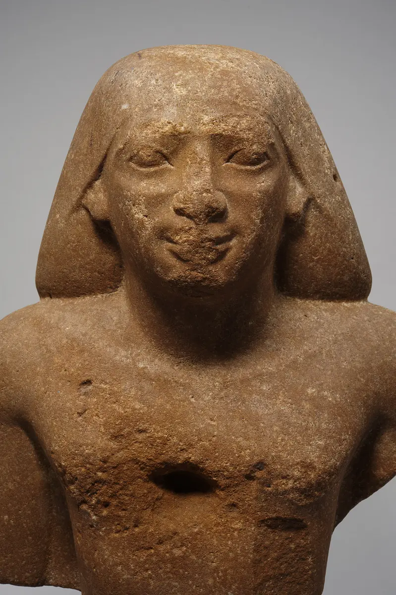 Büste der Statue eines Mannes