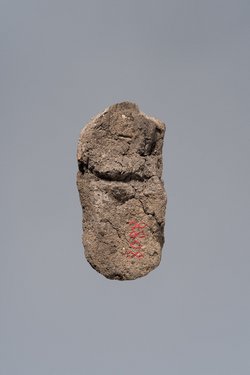 Ächtungsfigur mit Aufschrift