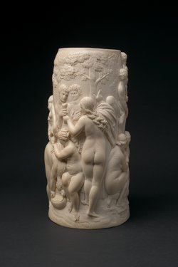 Humpenmantel mit Badeszenen
