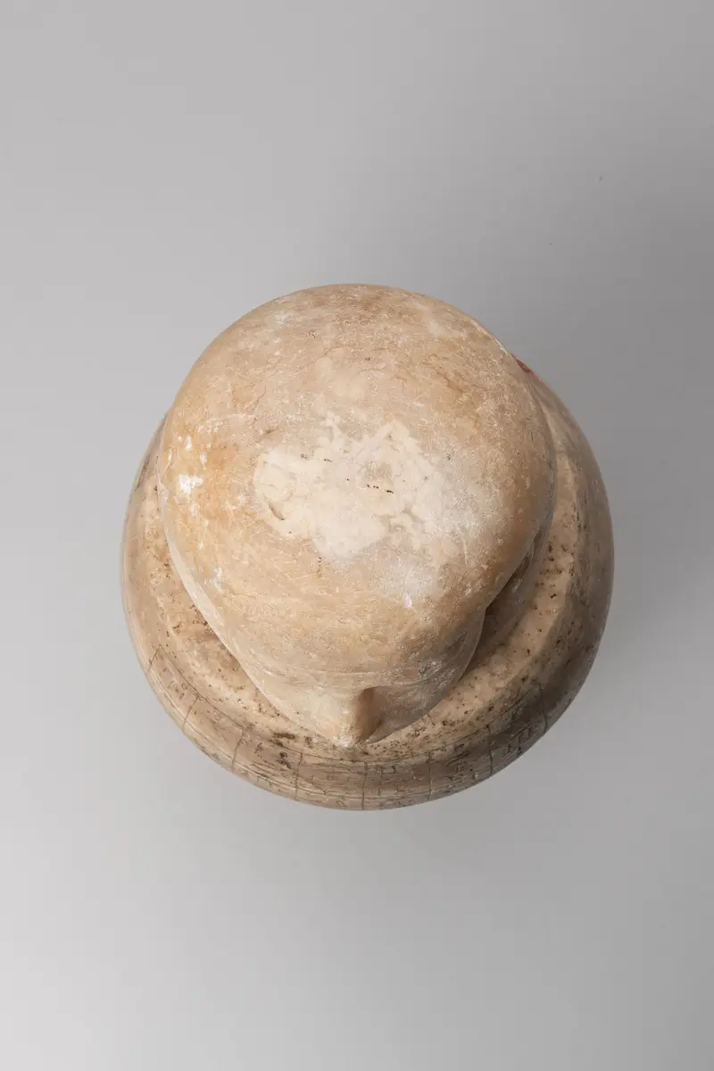 Kanope des Hor-sema-taui-em-achet mit Deckel in Form eines Menschenkopfes