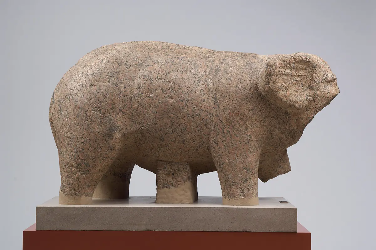 Statue of an elephant