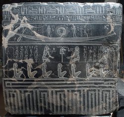 Sarkophag des Priesters Nes-schu-tefnut