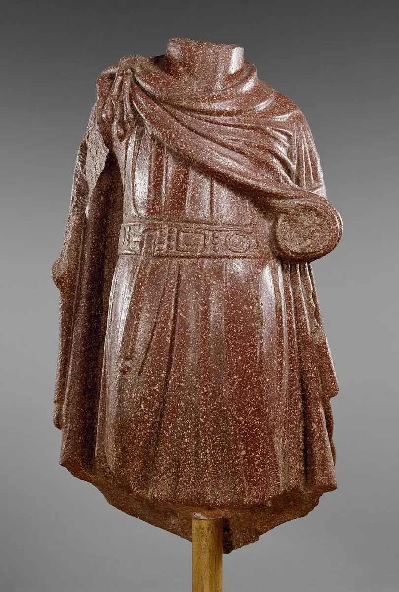 Torso einer Kaiserstatue