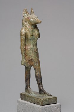 Gott Anubis, schreitend