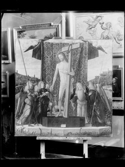 Christus, von Engeln angebetet