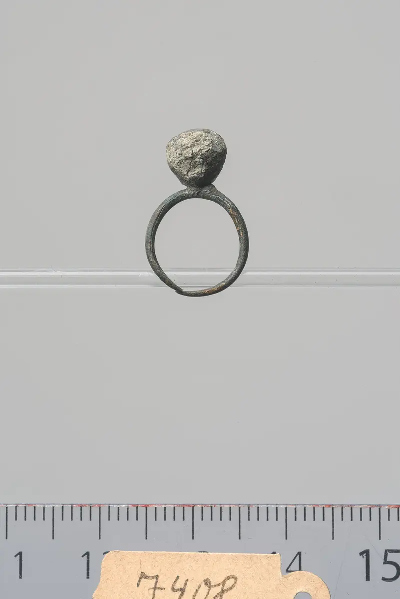Ring