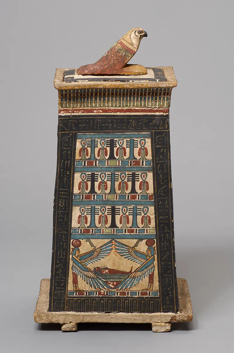 Eingeweidekasten in Form einer Kapelle