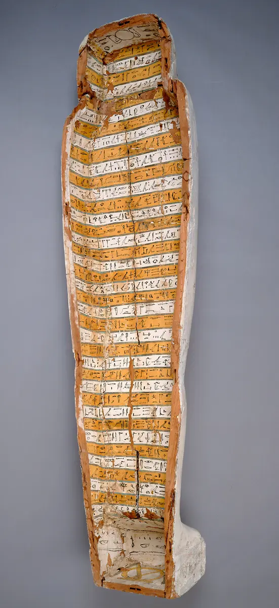 Mumienförmiger Sarg des Djed-bastet-inek-su