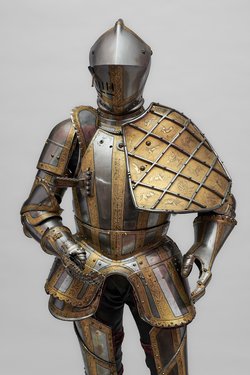 Stechküriss der Königsgarnitur Kaiser Maximilian II.
