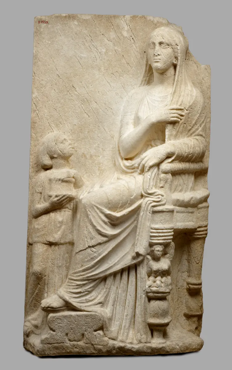 Frau mit Dienerin