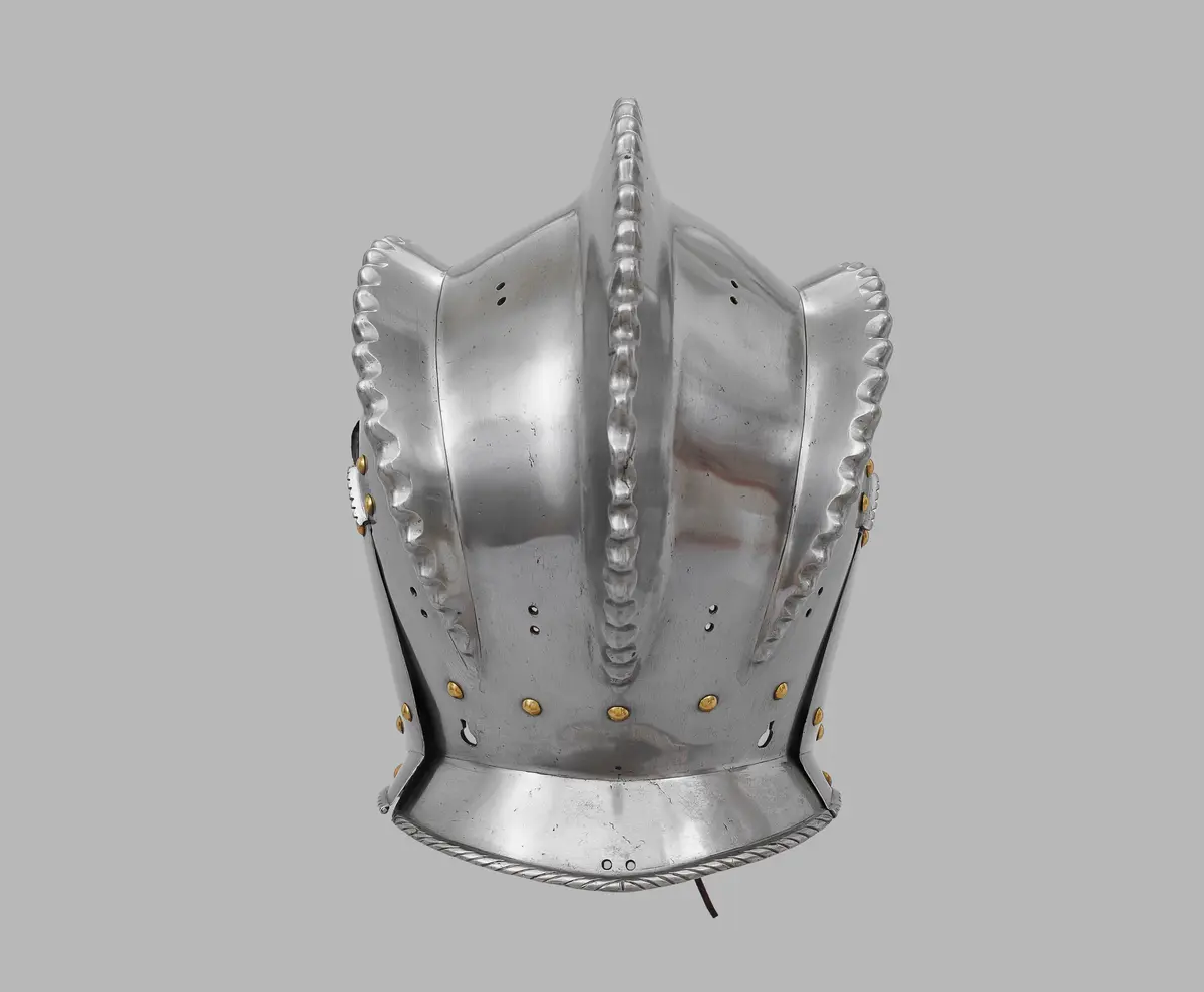 Dreikammige Sturmhaube