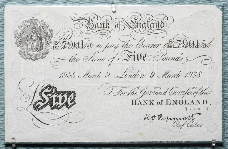 Banknote