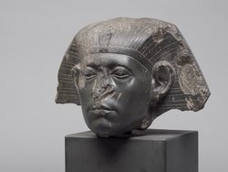 Head from a sphinx of Senwosret III 