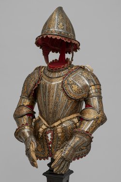 Boy’s infantry armour