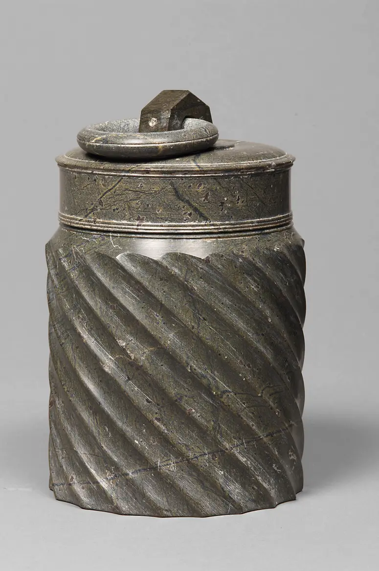 Lidded Box