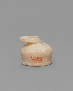 Kohl-Töpfchen mit Schminkstift