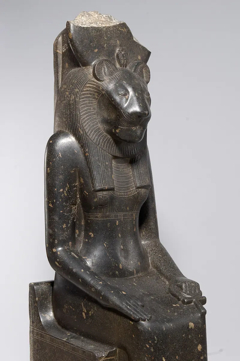 Seated statue of the goddess Sakhmet