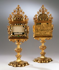 Das Reliquiar mit einem Stück vom Schürztuch Christi