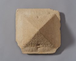 Modell der Cheops-Pyramide