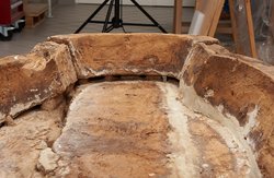 Deckel des mumienförmigen Außensarges der But-har-chensu
