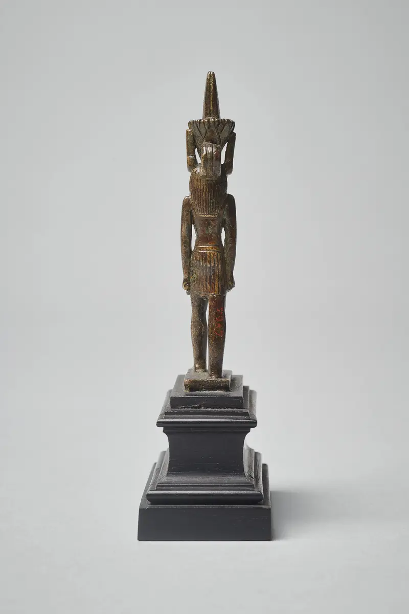 Figur des schreitenden Gottes Nefertem