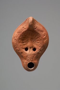 Radschlagender Pfau