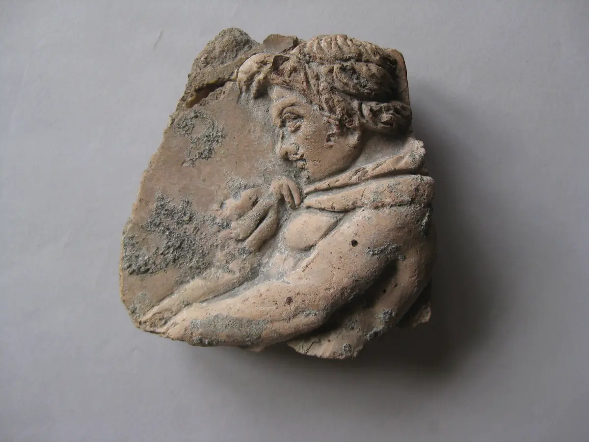 Fragment einer Kelterungsszene: Satyr