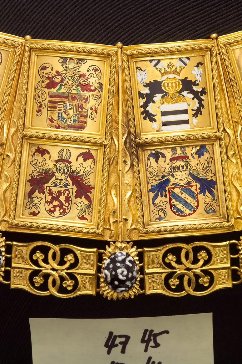 Die Potence (Wappenkette) für den Herold des Ordens vom Goldenen Vlies
