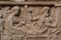Weihrelief: Heroenmahl