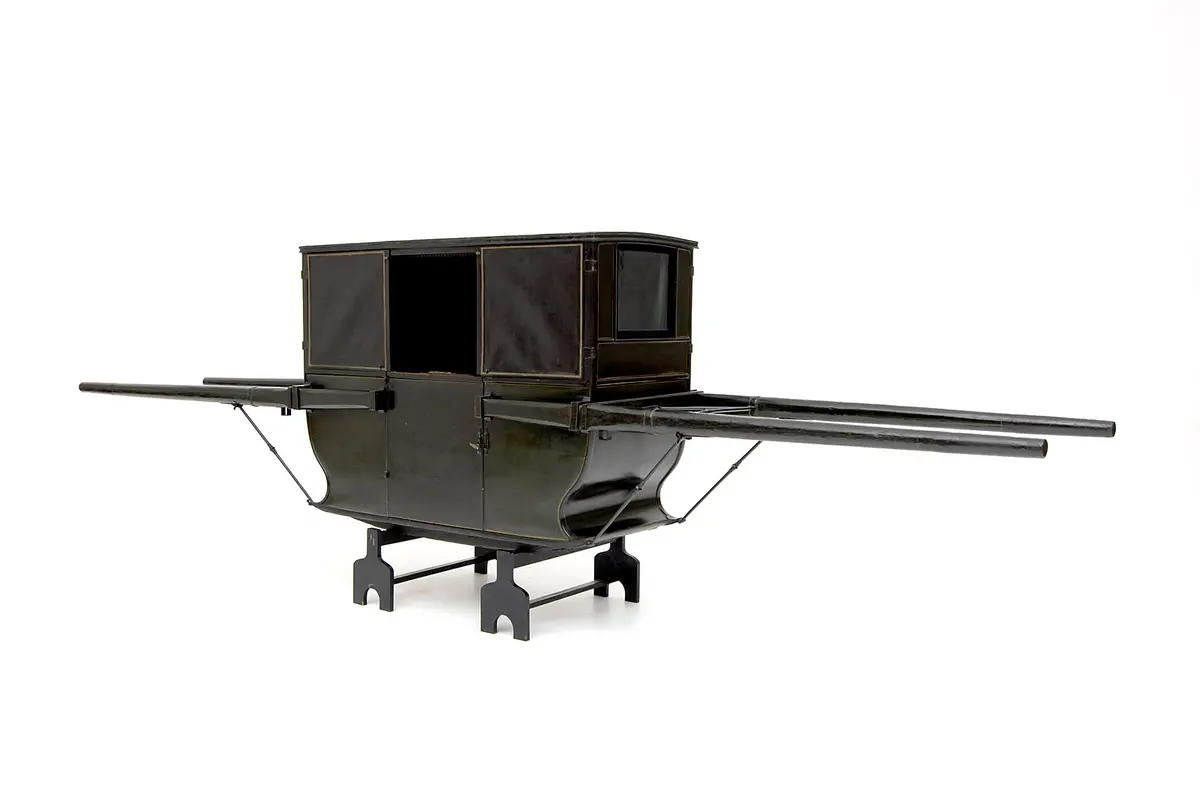 Two-seater travelling-litter