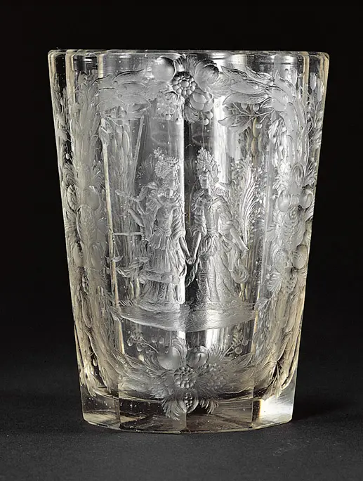 Becher mit Wappen der Grafen de la Fontaine und allegorischen Figuren