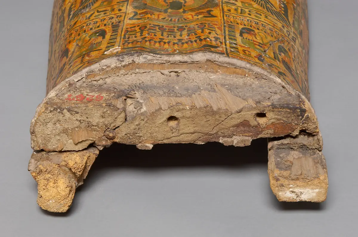 Deckel des mumienförmigen Innensarges des Anch-ef-en-mut
