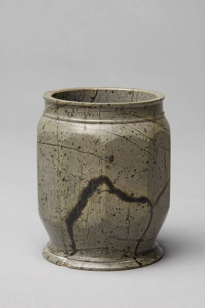 Becher