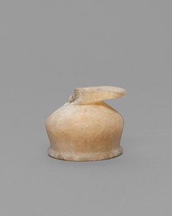 Kohl-Töpfchen mit Schminkstift