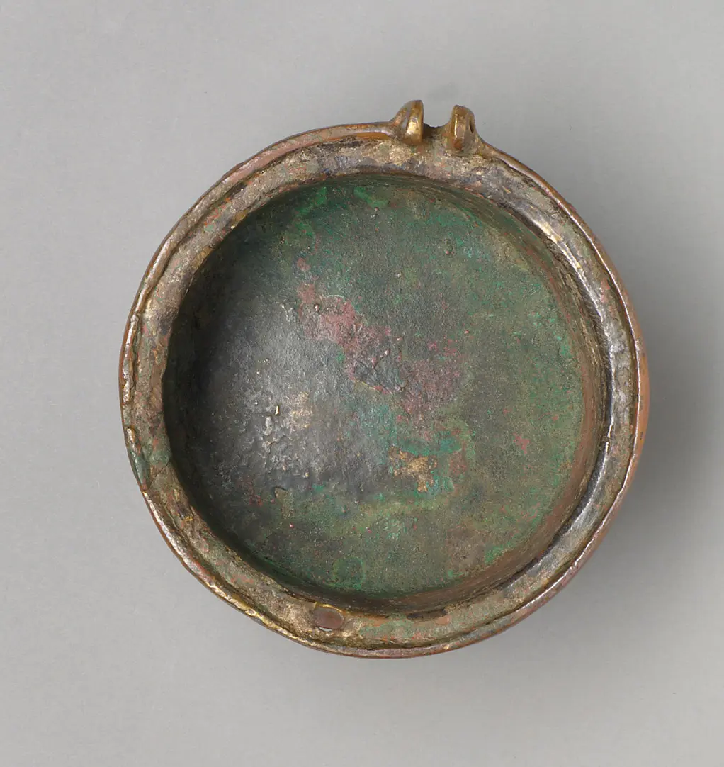 Räuchergefäß mit Deckel