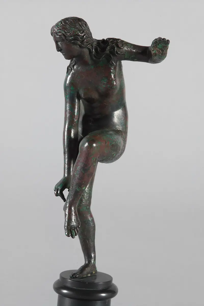Sandalenlösende Venus