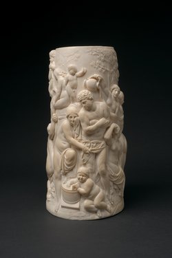 Humpenmantel mit Badeszenen