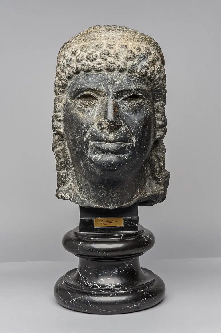 Königin (Kleopatra II. oder III.)