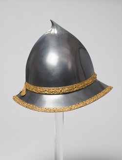Capacete der blau-goldenen Garnitur