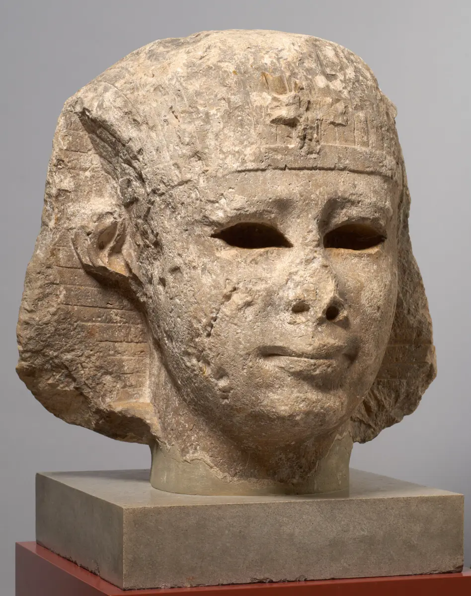 Colossal head from a royal statue 