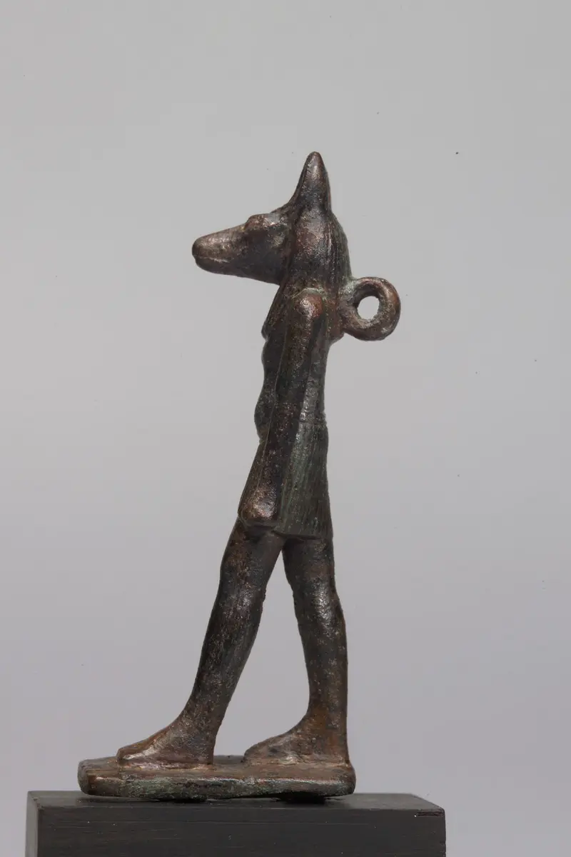 Stehender Gott Anubis