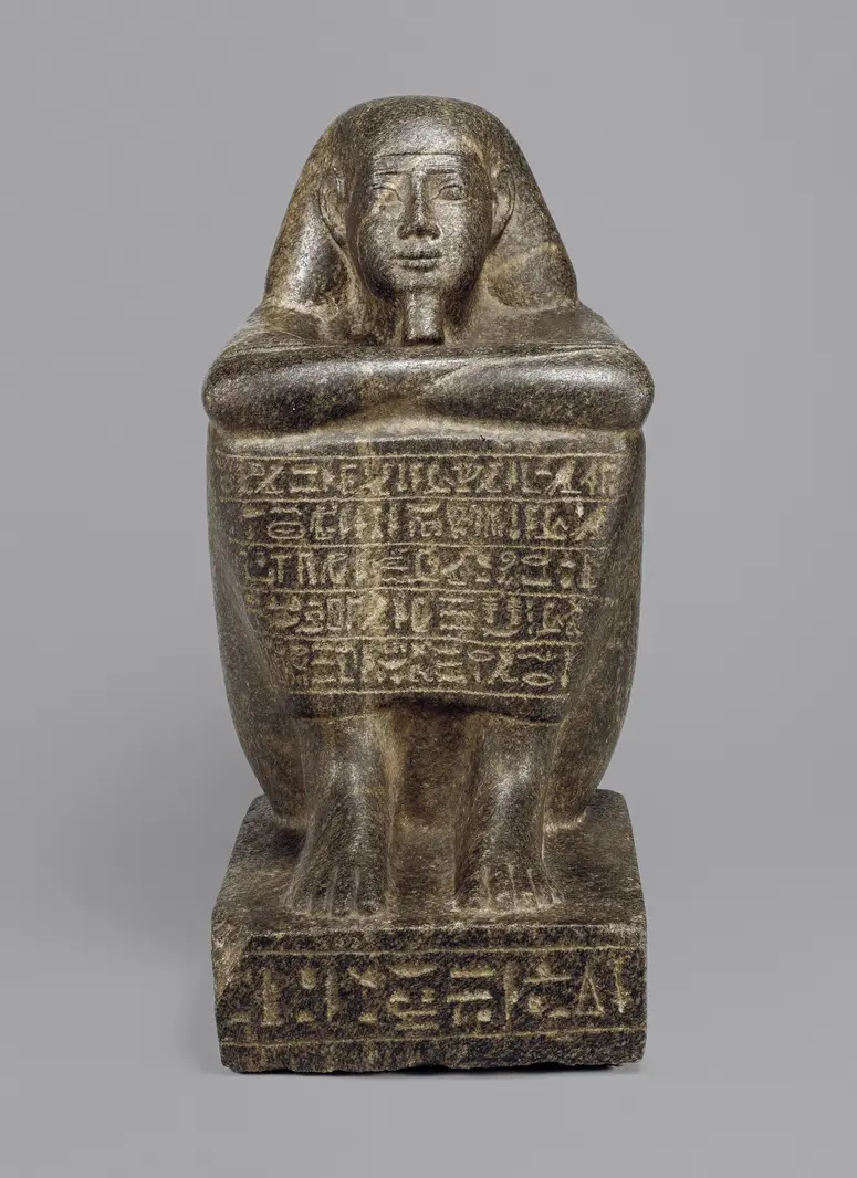 Squatting figure of Hor-em-ta-bat