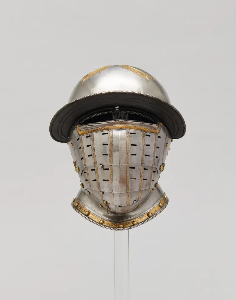 Geschlossene Sturmhaube zur „Algier-Garnitur“